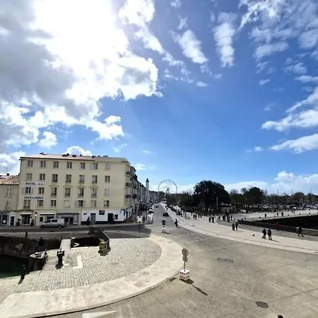 Exceptionnel Vieux Port 65M2 4-6 Pers, Wifi, Patio Apartment La Rochelle  Exterior photo